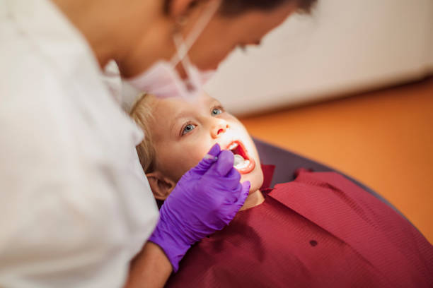Best Pediatric Emergency Dentist in Meadow Oaks, FL