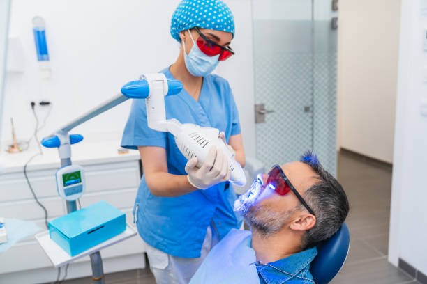 Best Emergency Root Canal Treatment in Meadow Oaks, FL